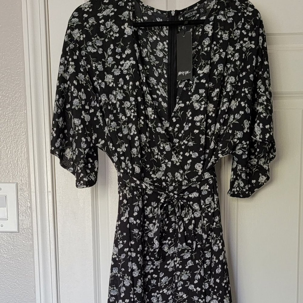 NEW Faux-wrap maxi dress
